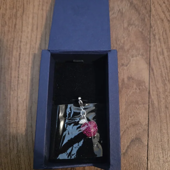 Swarovski Apple Charm Red Siam Clear Crystals With Boxes - Picture 4 of 7